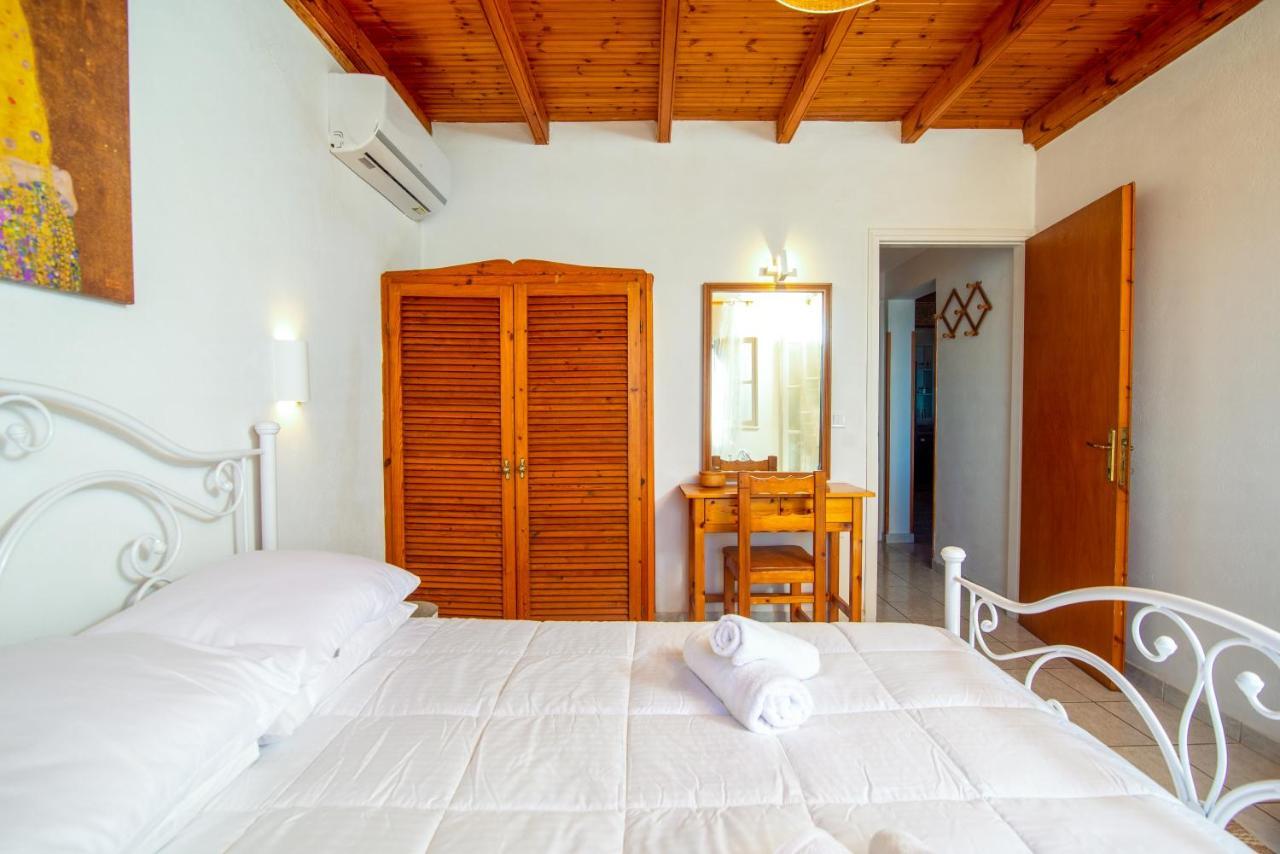 Aphrodite'S Maisonette On Corfu Island Barbati Exterior photo